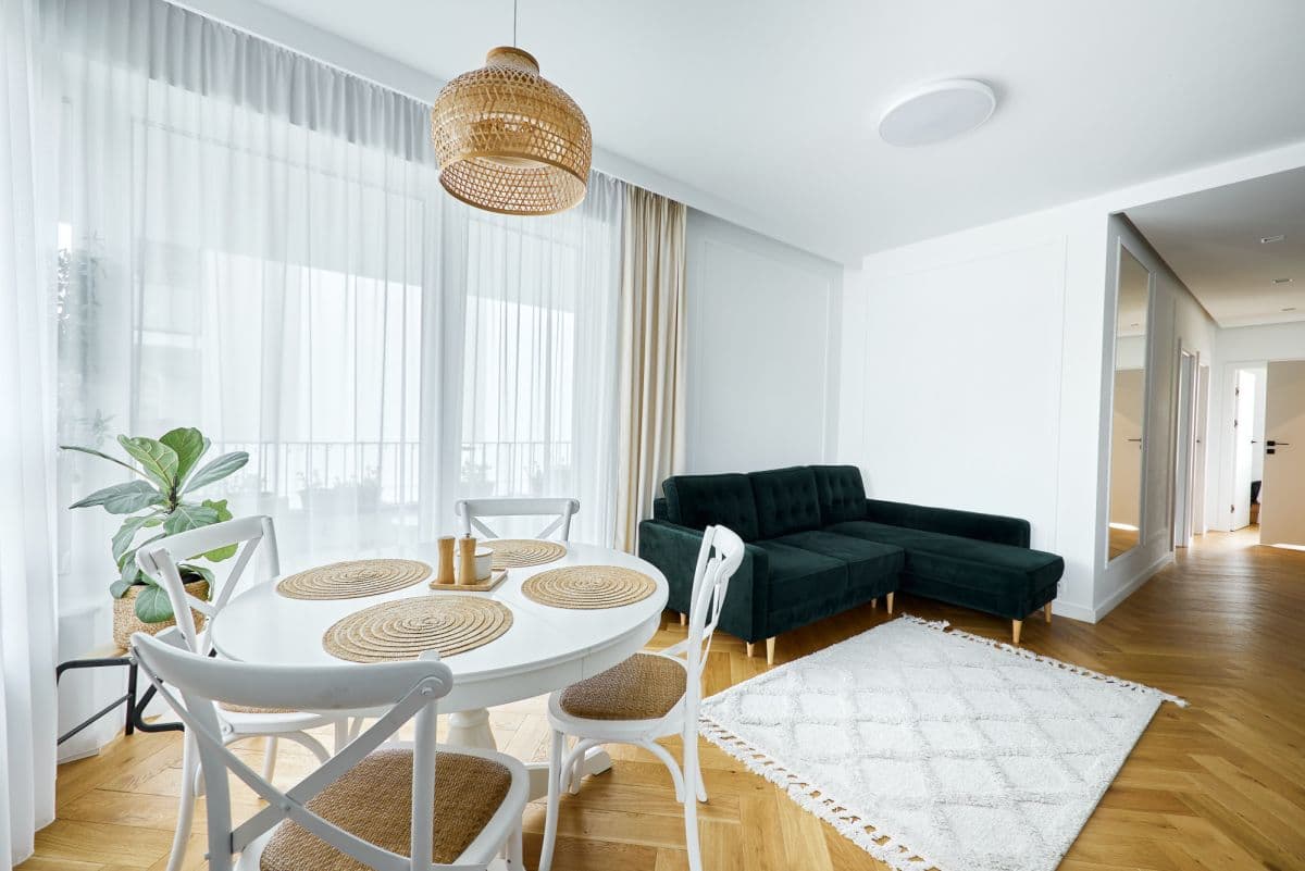 Spacious family home with large backyard – 7