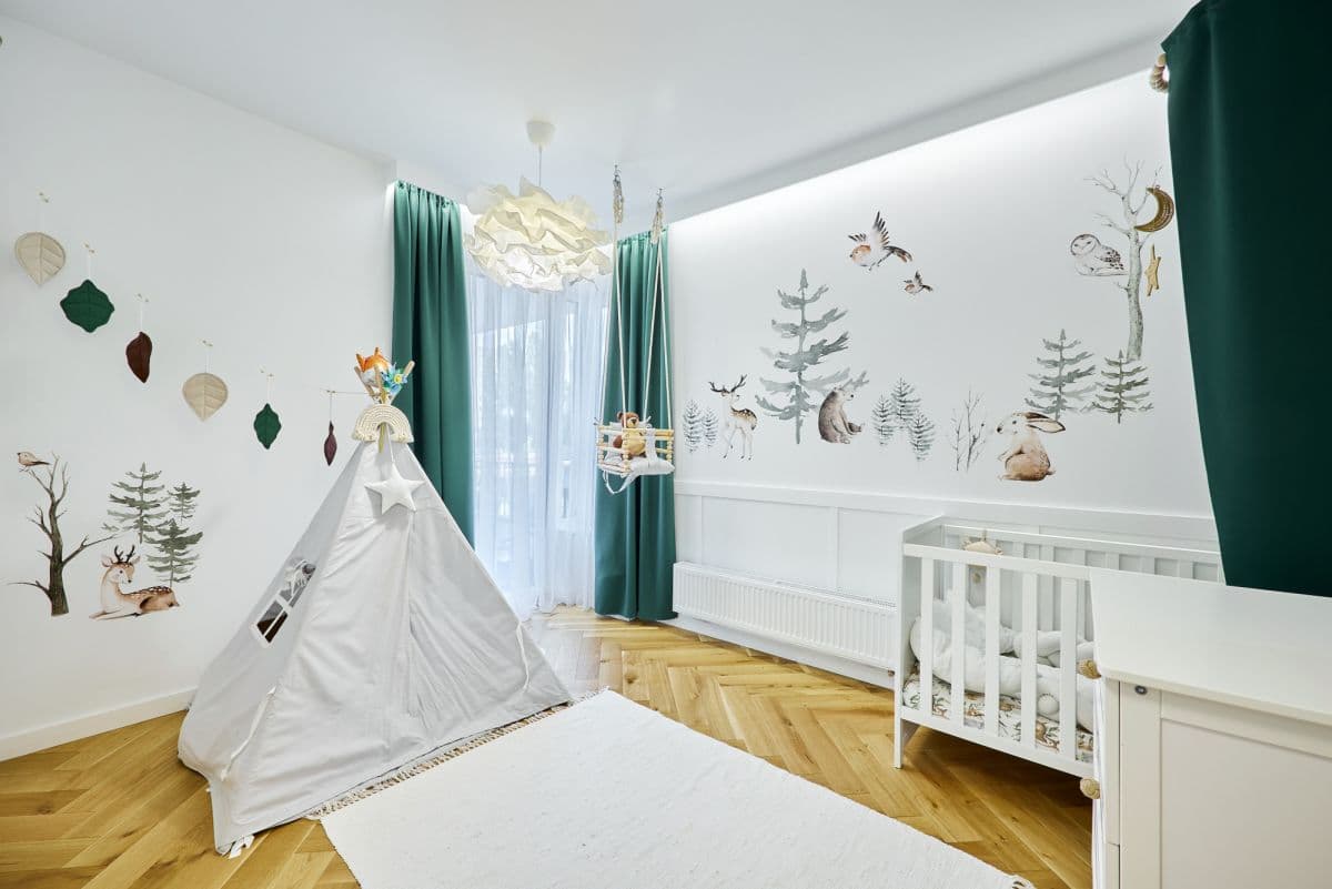 Spacious family home with large backyard – 14