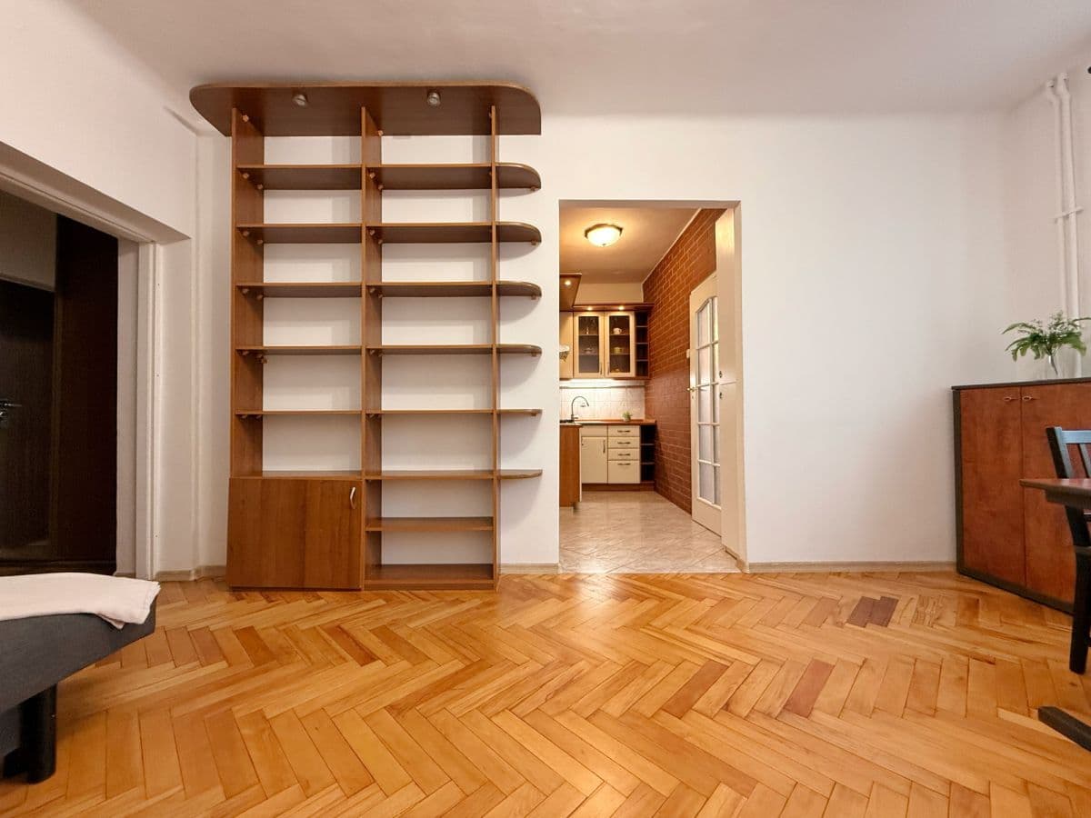 2-room apartment on Karolkowa, Wola - 33m2 – 3