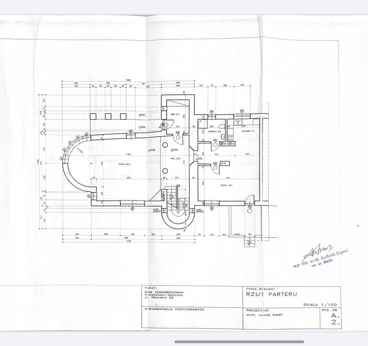 Unique home suitable for medical or other business – 17