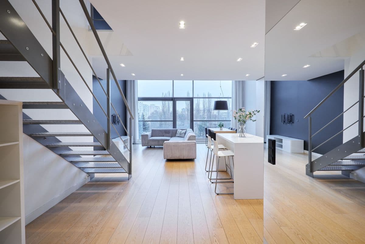 Modern loft apartment in Qbik – 1