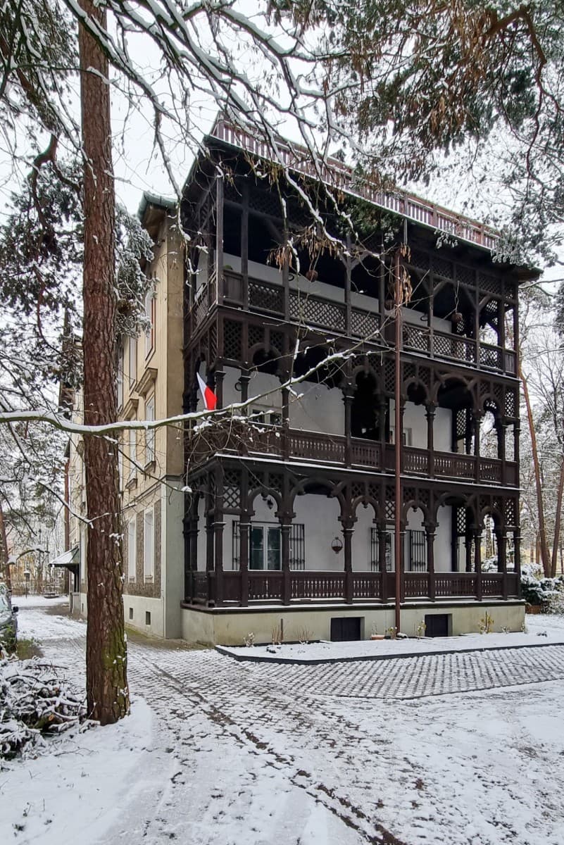 Историческая вилла в сердце Констанцина – 2