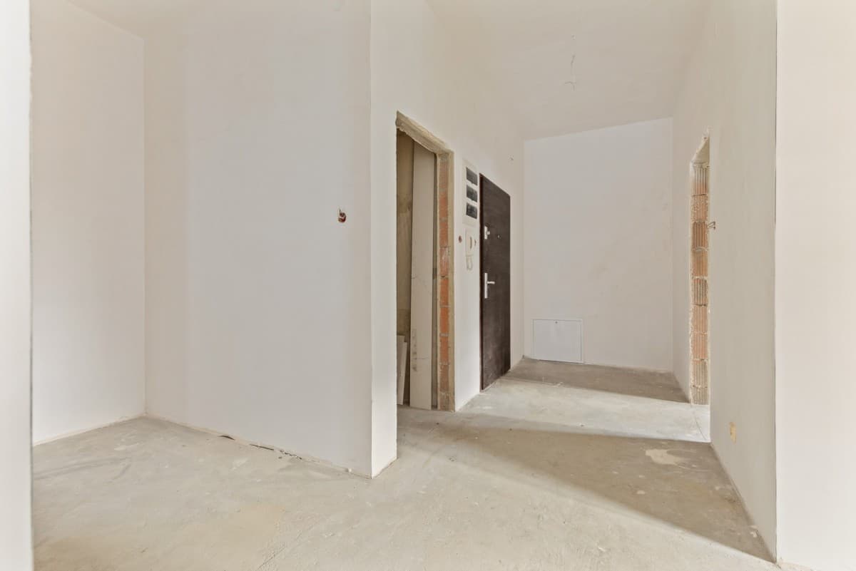 Просторная квартира с большим террасой в Старой Милосной – 13