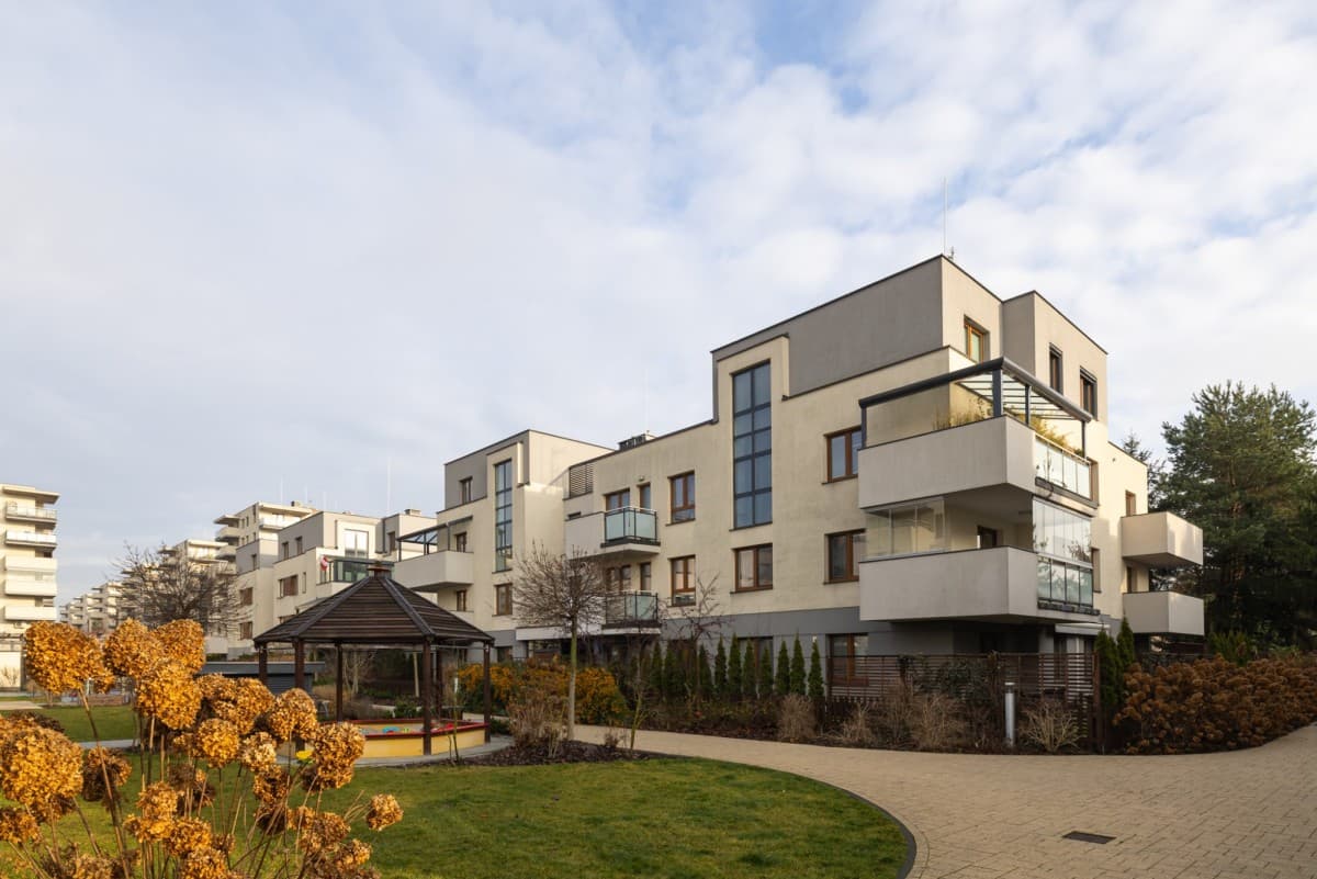 Просторная 2-комнатная квартира с большой лоджией – 15