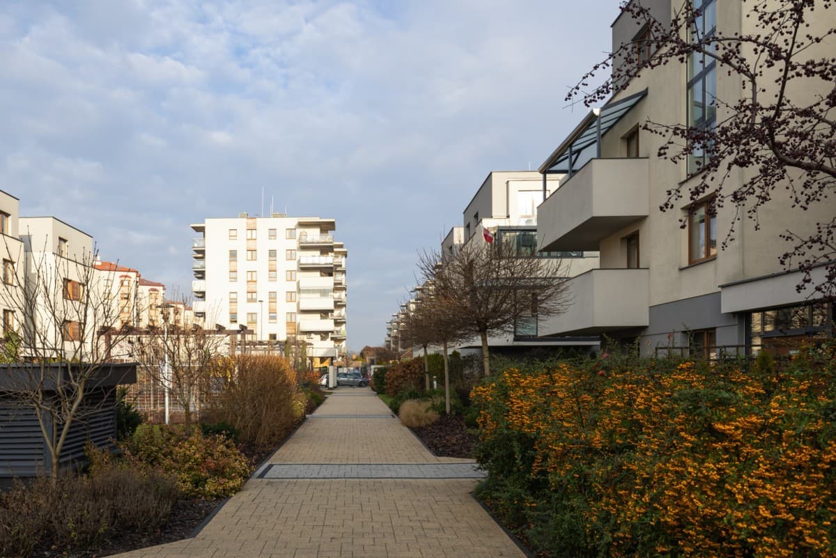 Просторная 2-комнатная квартира с большой лоджией – 16