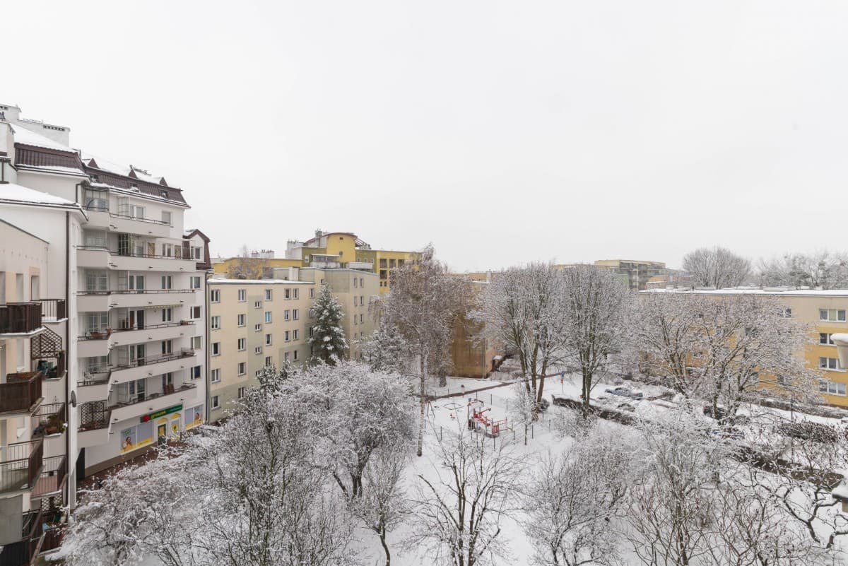 Просторная 3-комнатная квартира с балконом в Урсусе – 18