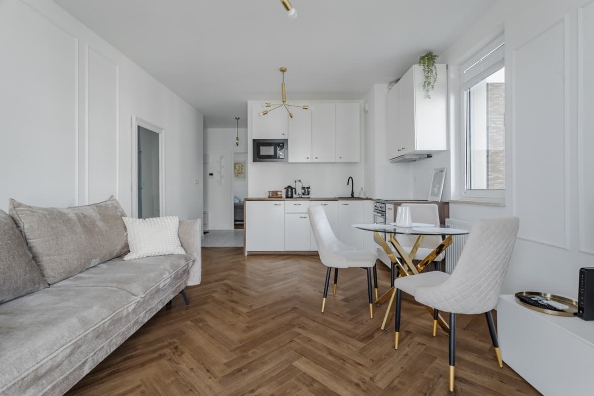 Современная 2-комнатная квартира в Варшаве, Саломея – 17