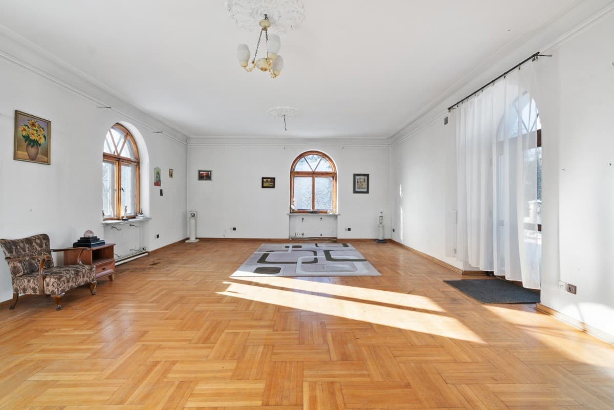 Дом с хозяйственным зданием в Бемово, Варшава – 11