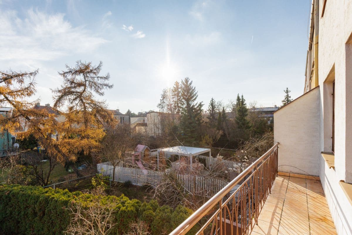 Просторный сегмент, 200м до Сквера Старших Господ – 14