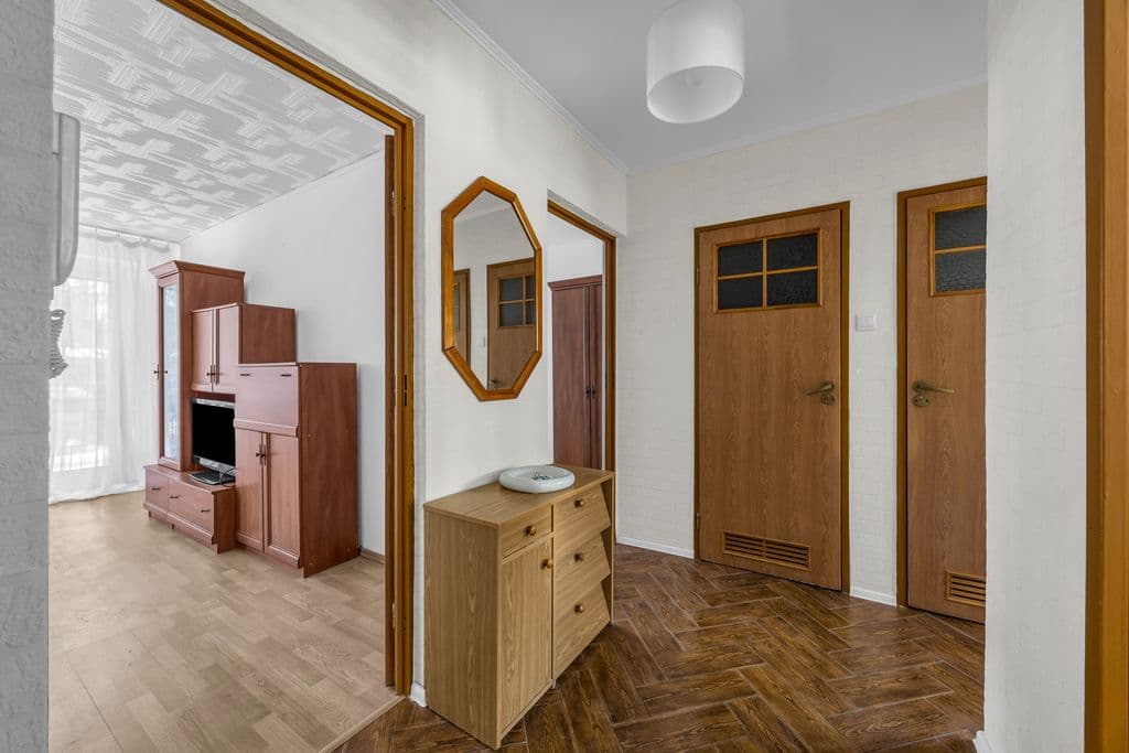 Просторная квартира с доступом к саду в Урсе – 12