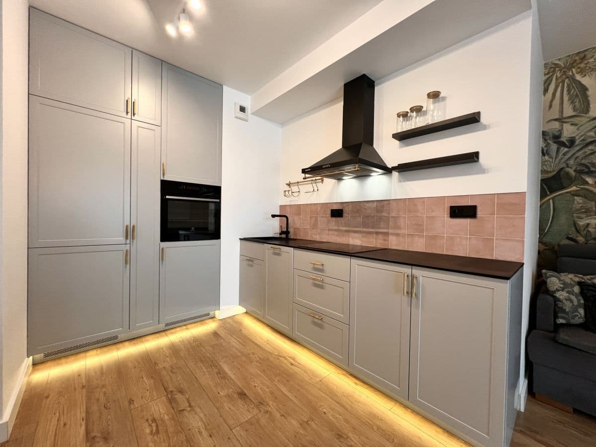 С меблями 2-комнатная квартира с балконом в Пражском Полночи – 2