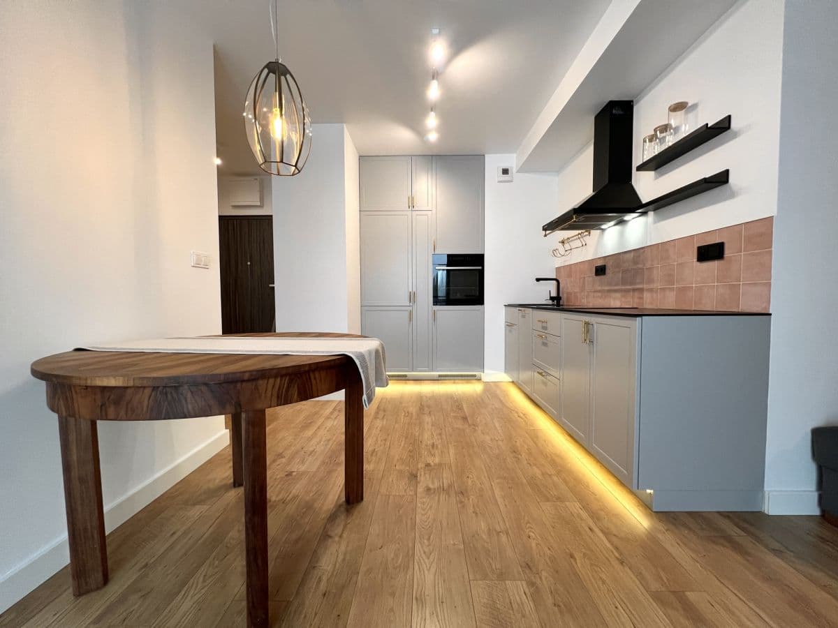 С меблями 2-комнатная квартира с балконом в Пражском Полночи – 4