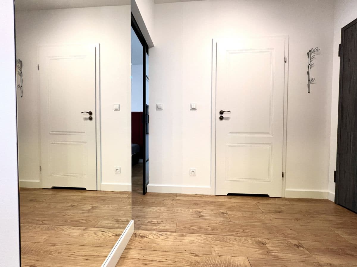 С меблями 2-комнатная квартира с балконом в Пражском Полночи – 9