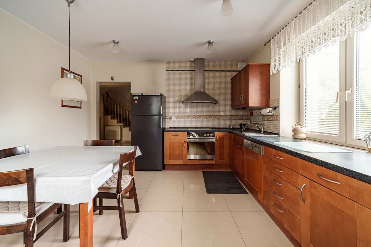 Просторный семейный дом с бизнес-потенциалом в УРСИНОВЕ – 8