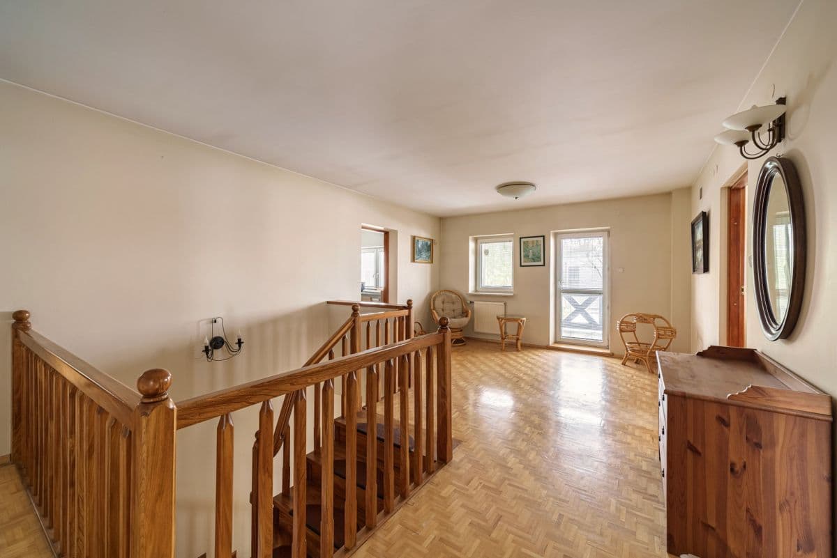 Просторный семейный дом с бизнес-потенциалом в УРСИНОВЕ – 13