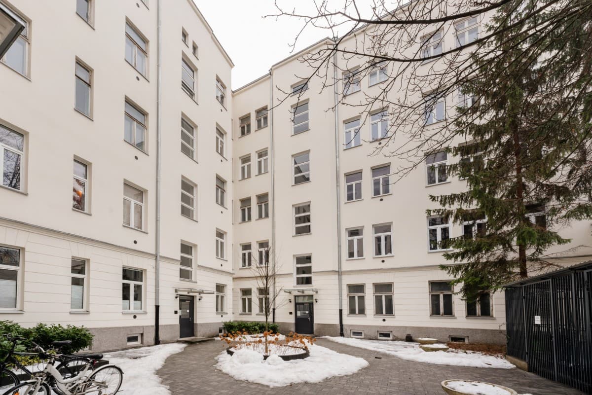 Престижный офис в историческом доме на Мокотовской – 13