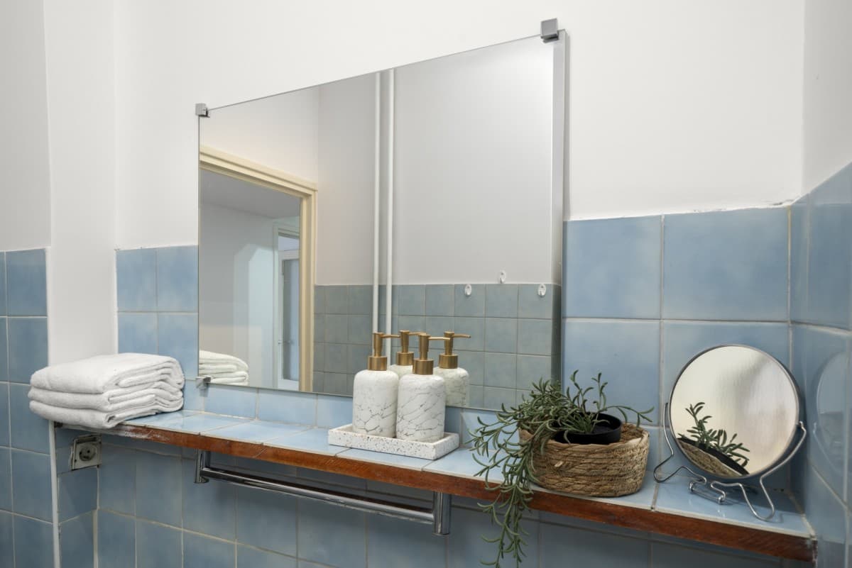 Светлая квартира рядом с Паком Шчастливицким – 9