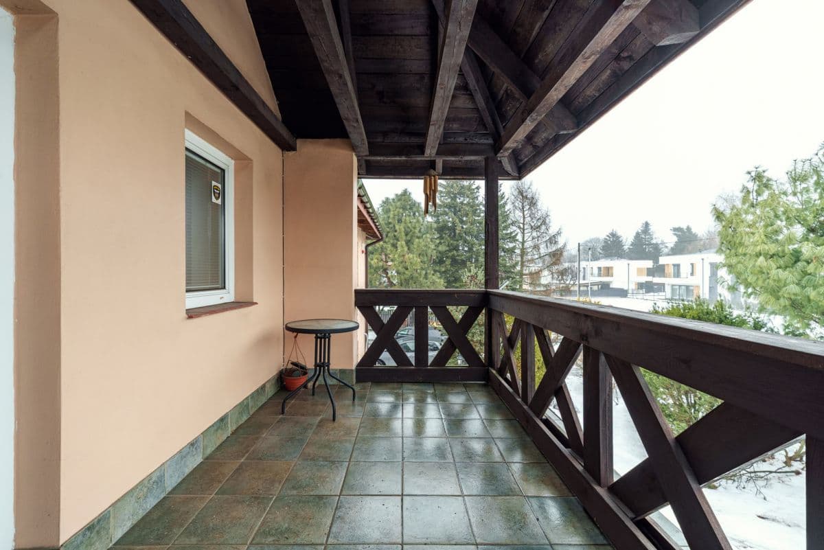 Просторный семейный дом с бизнес-потенциалом в УРСИНОВЕ – 20