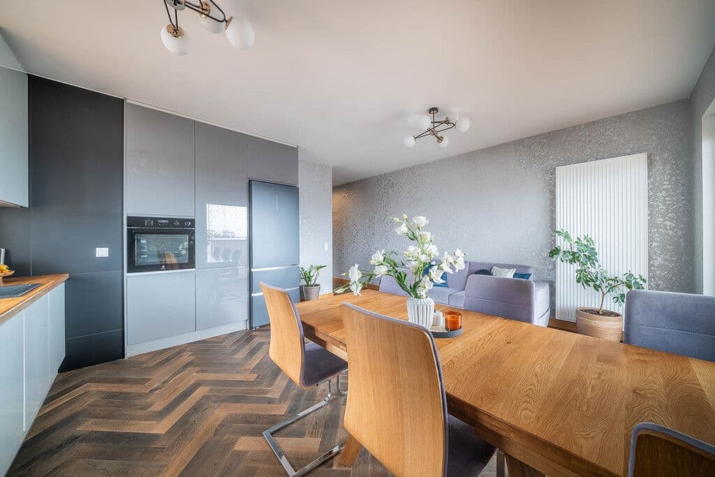 Просторная 5-комнатная квартира рядом со станцией метро Хжанув – 1