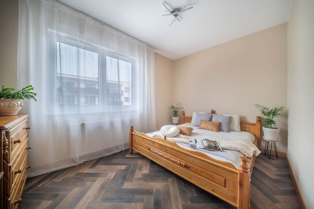 Просторная 5-комнатная квартира рядом со станцией метро Хжанув – 8