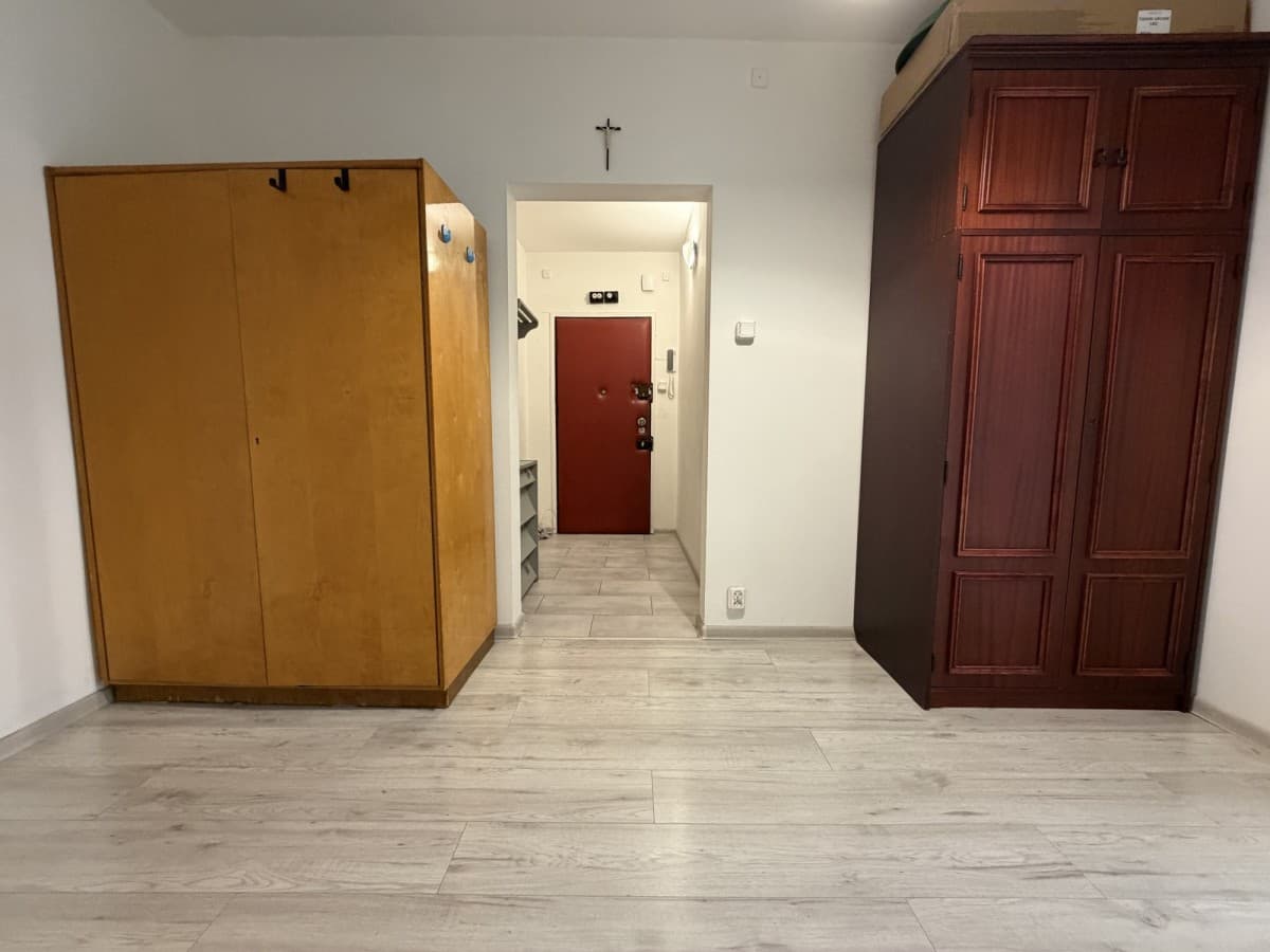 Светлая двухкомнатная квартира с собственным садом – 13