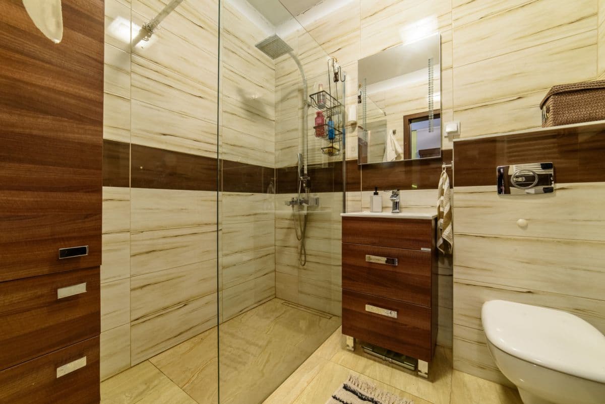 3-комнатная квартира с садом в Бемово, Варшава – 8