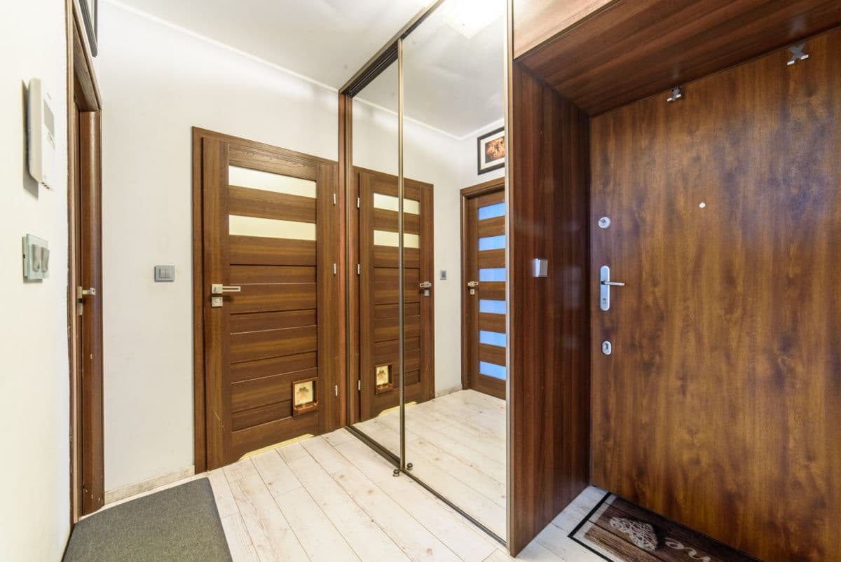 3-комнатная квартира с садом в Бемово, Варшава – 10