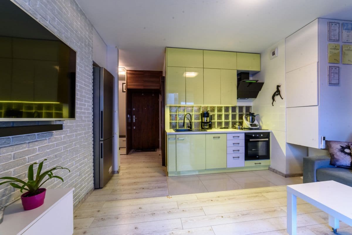 3-комнатная квартира с садом в Бемово, Варшава – 15