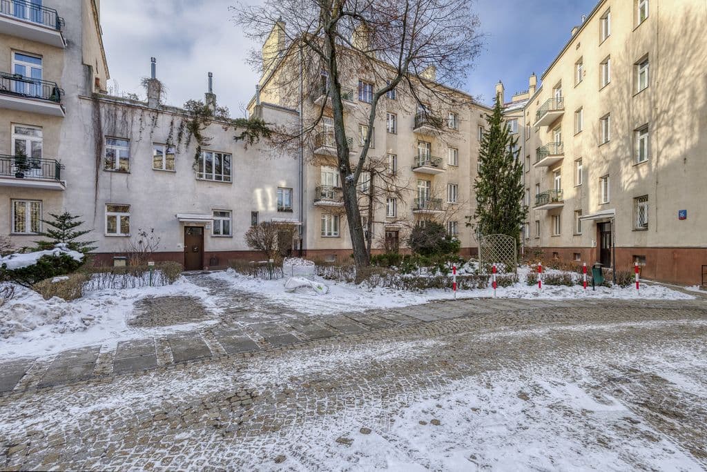 Просторная 2-комнатная квартира в Старом Żoliborzu – 17