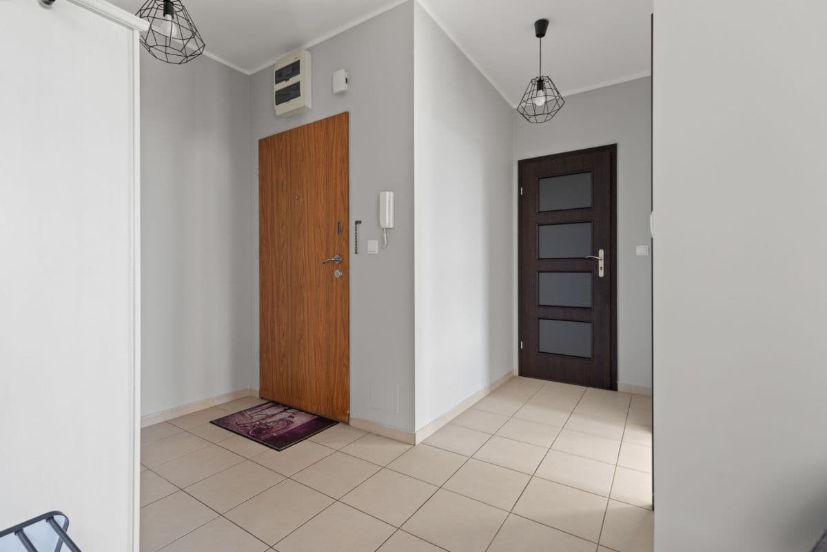 Просторная 2-комнатная квартира с большим балконом в Варшаве – 13