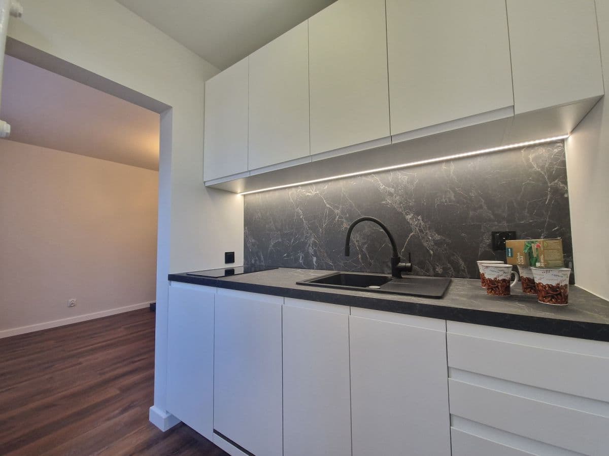 Квартира-студия после ремонта с парковкой – 5