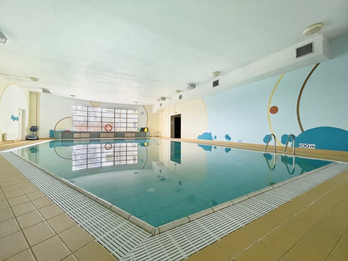 Элегантная 2-комнатная квартира с двухсторонней планировкой – 14