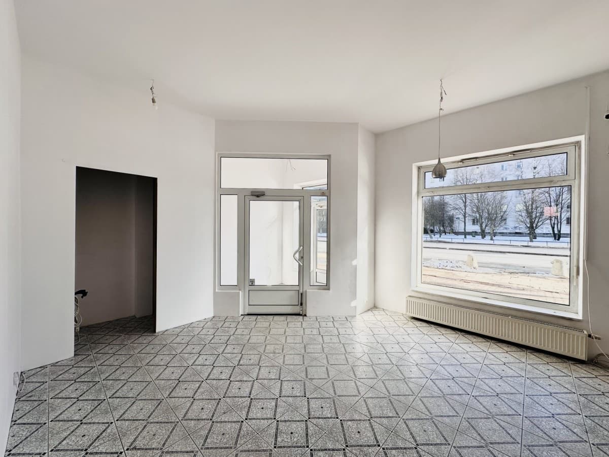 Торговое помещение рядом со станцией метро Натолин – 10