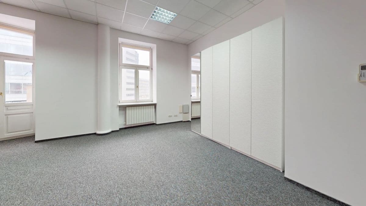 Престижный офис 131 м² в историческом здании у метро – 1