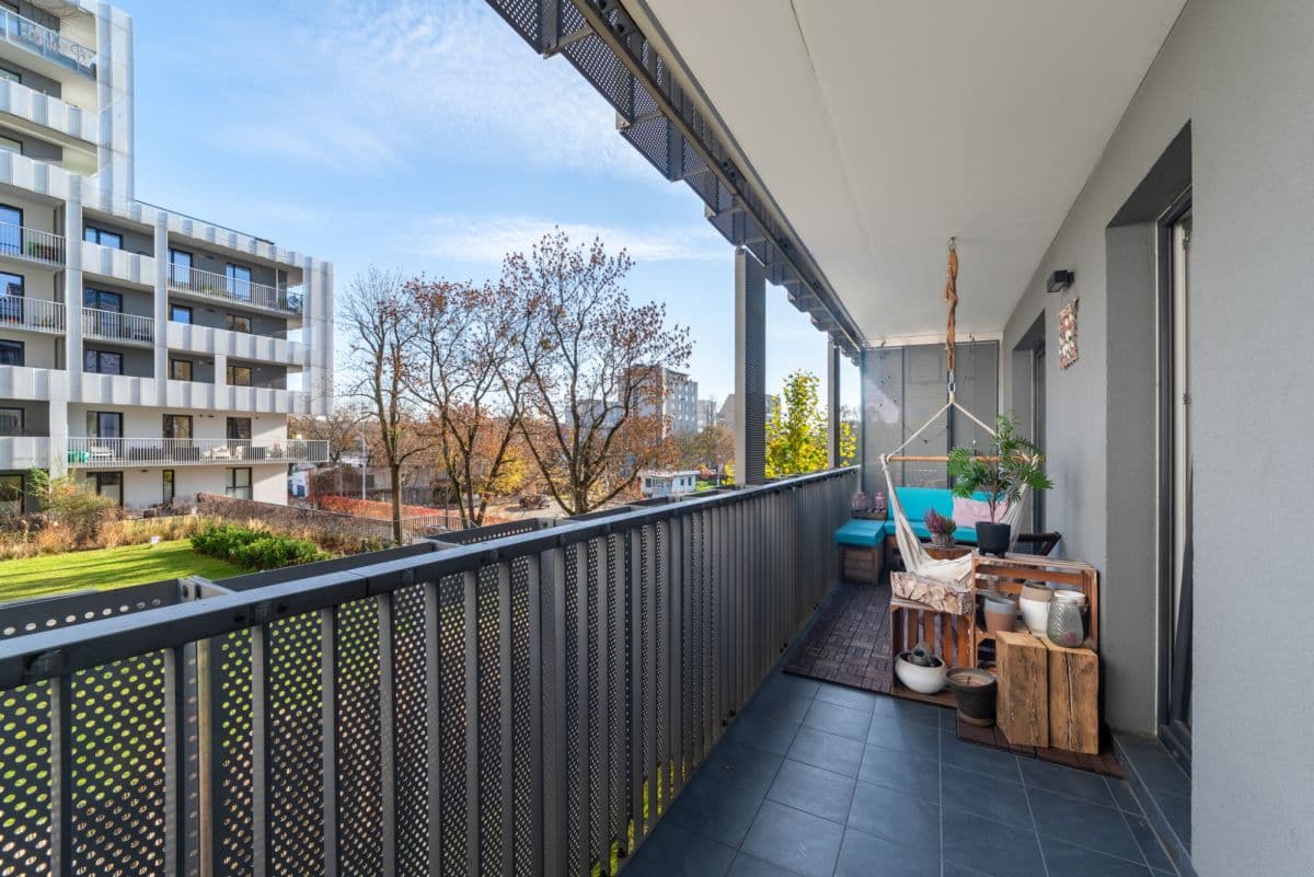 Очаровательная трехкомнатная квартира с большой лоджией – 7