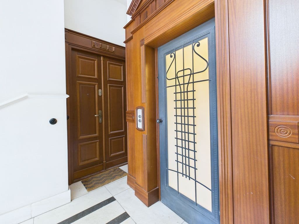 Престижное офисное помещение в Варшаве с лифтом – 11