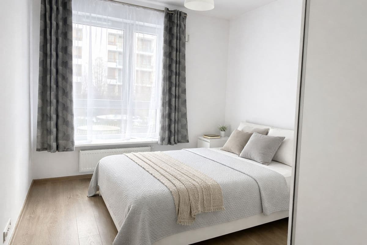 Современная 2-комнатная квартира с большим балконом в Варшаве – 4