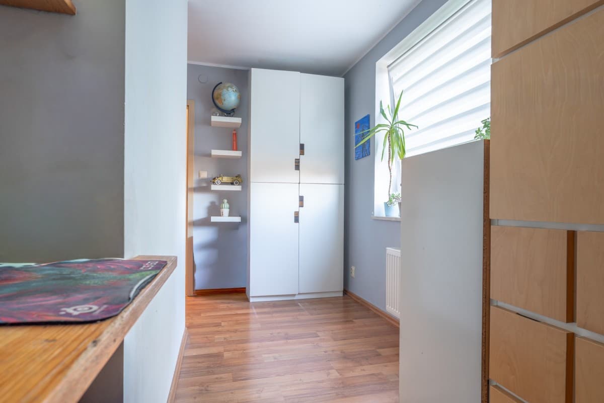 Функциональная 3-комнатная квартира с балконом в Пясечно – 16