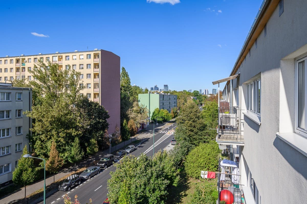 3-комнатная квартира требует ремонта в Охоте – 11