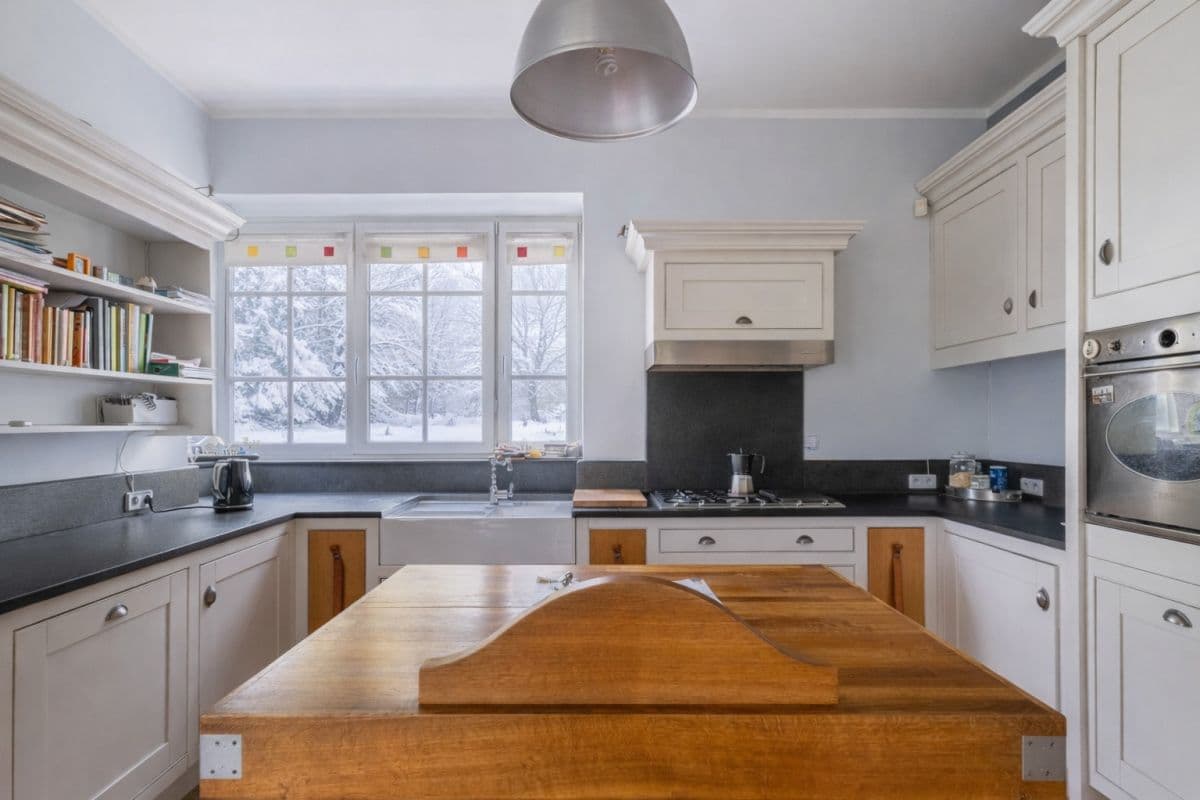 роскошная вилла с 5 спальнями в Констанцине – 10