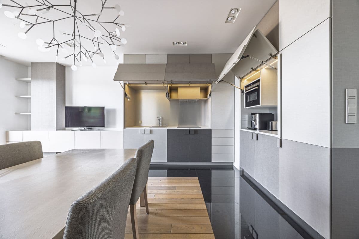 Компактная квартира с бассейном и тренажерным залом – 7