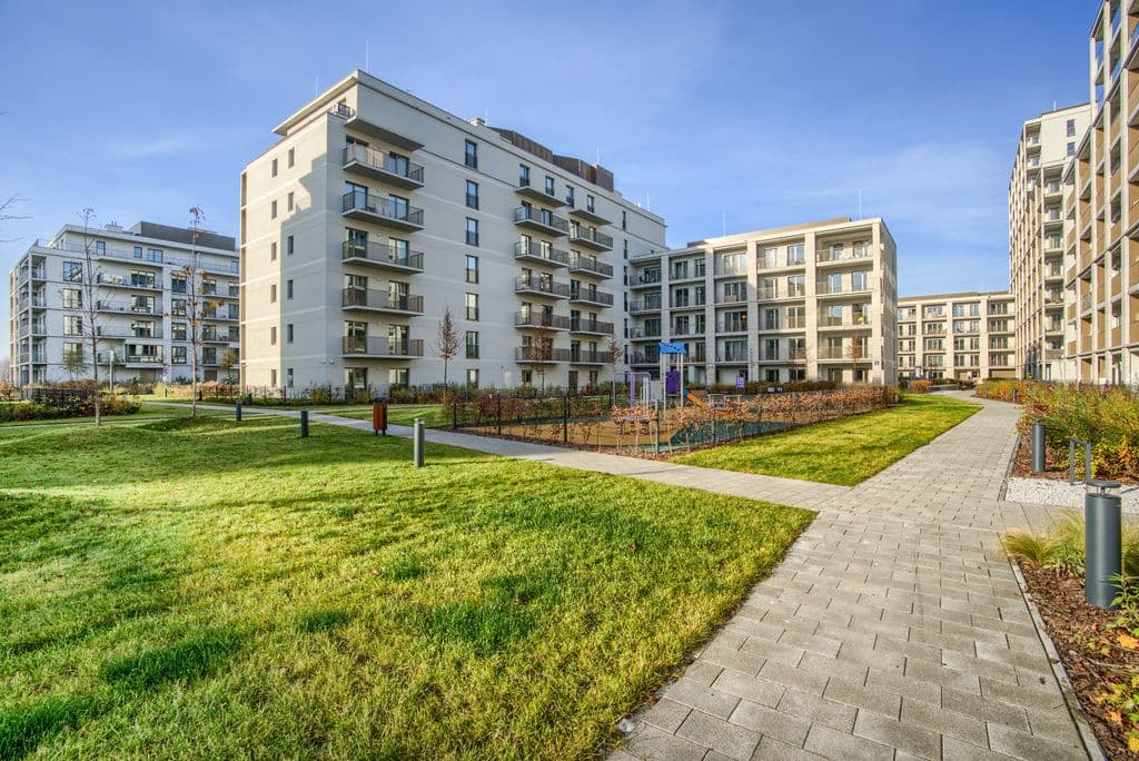 Новое жилье с садом на Бульварах Пражских – 11