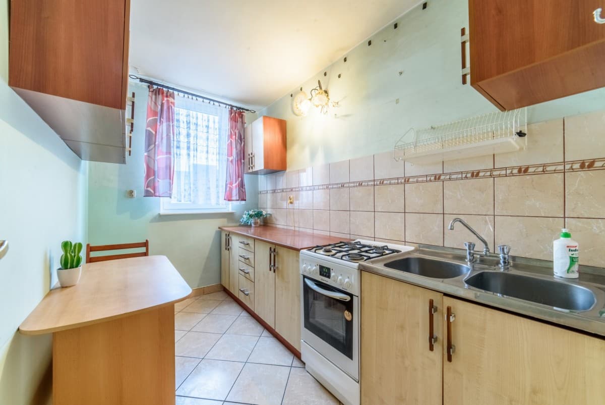 Квартиру с 2 комнатами, готовую для инвестиций, рядом с метро – 9