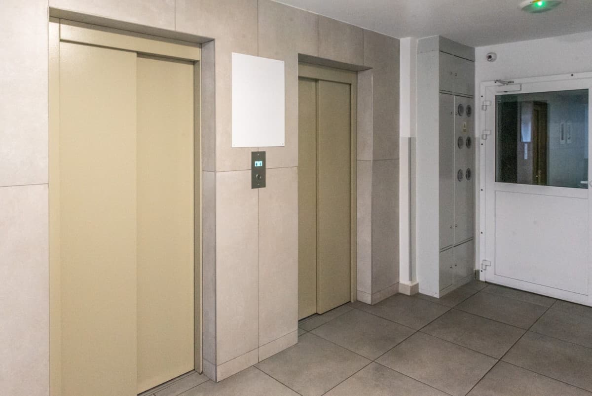 Квартиру с 2 комнатами, готовую для инвестиций, рядом с метро – 16