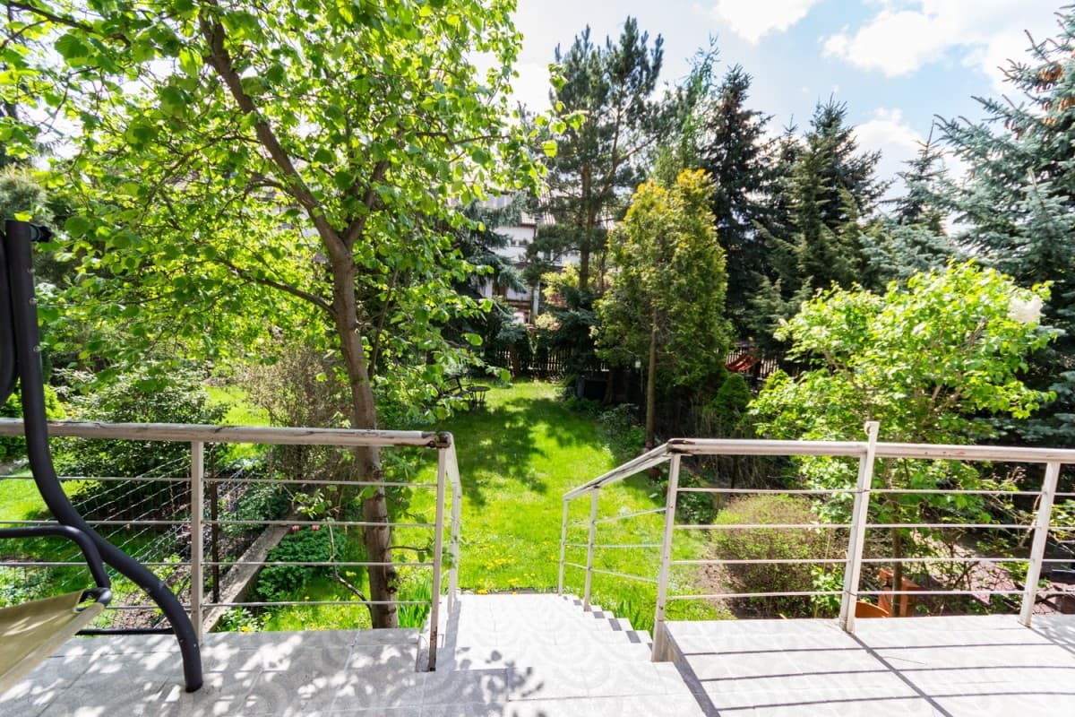 Красивый таунхаус с садом в тихом районе – 3