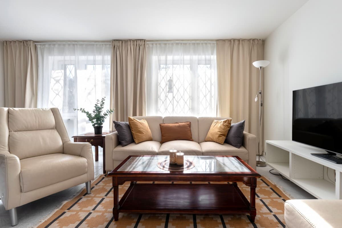 Красивый таунхаус с садом в тихом районе – 2