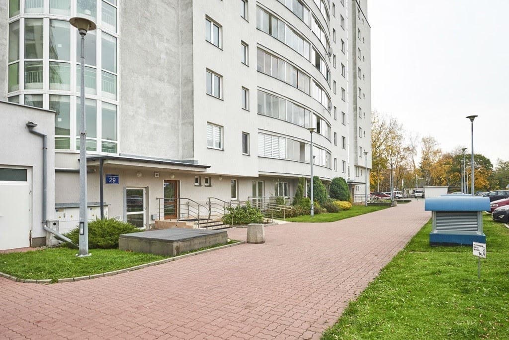 Светлая студия в Бялани с гаражом – 8