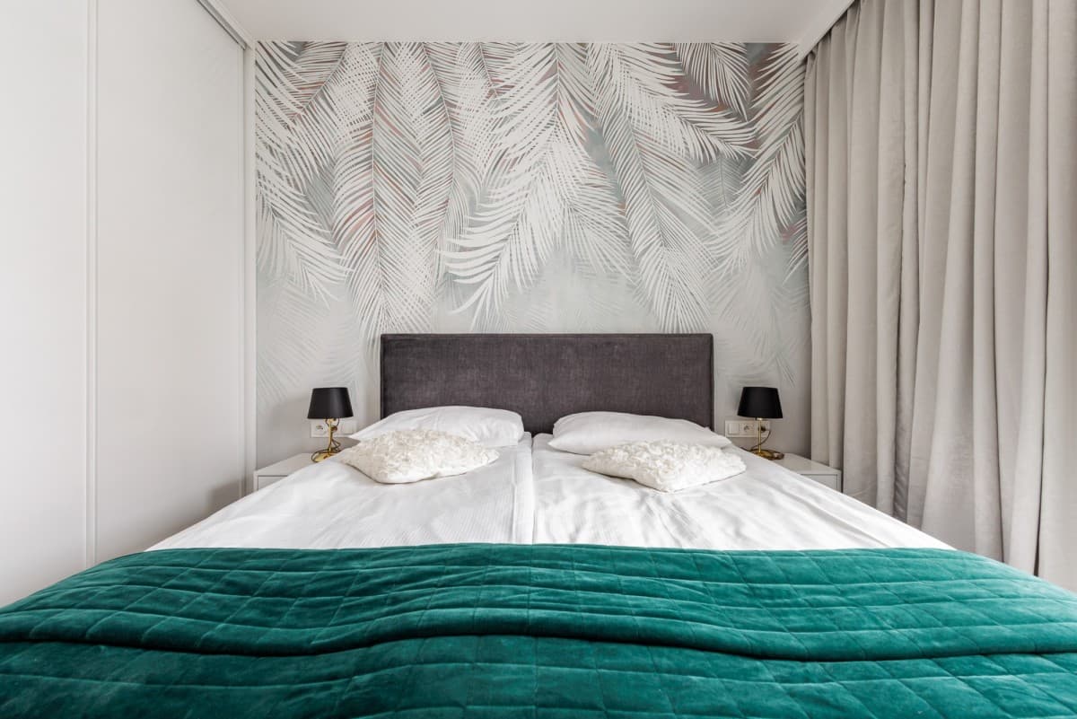 Стильная двухкомнатная квартира в безопасном комплексе – 8