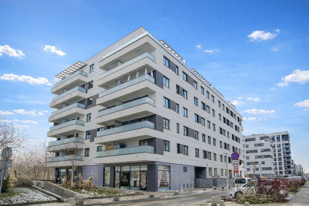 Просторная 4-комнатная квартира для семьи с большой лоджией – 15