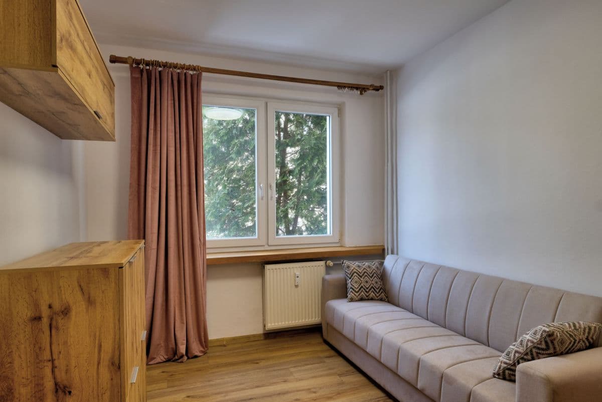 Просторная 4-комнатная квартира рядом с метро в Воле – 3